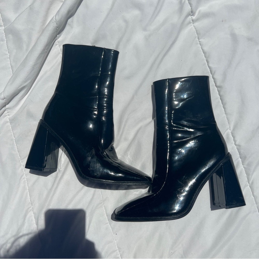 Faux patent leather black boots
